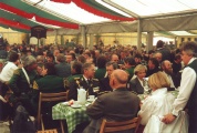 1989_links_wilh_ohlendieck_dieter_clausen_und_frau.jpg